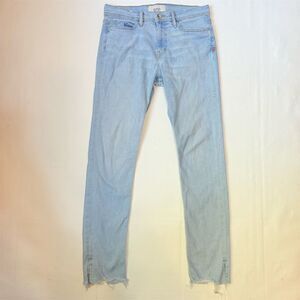 BDG Men's Skinny Stretch Light Blue Denim Jeans‎ Size 32 Frayed Hems